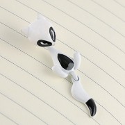 100742-fun-fox-earrings-white