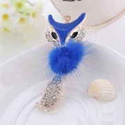 100764-Fox-Necklace-with-feathers-blue-bg