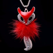 100764-Fox-Necklace-with-feathers-red