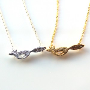 100766-Delicate-gold-silver-fox-necklace