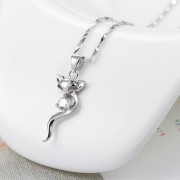 100769-Silver-fox-necklace-with-diamond-100769